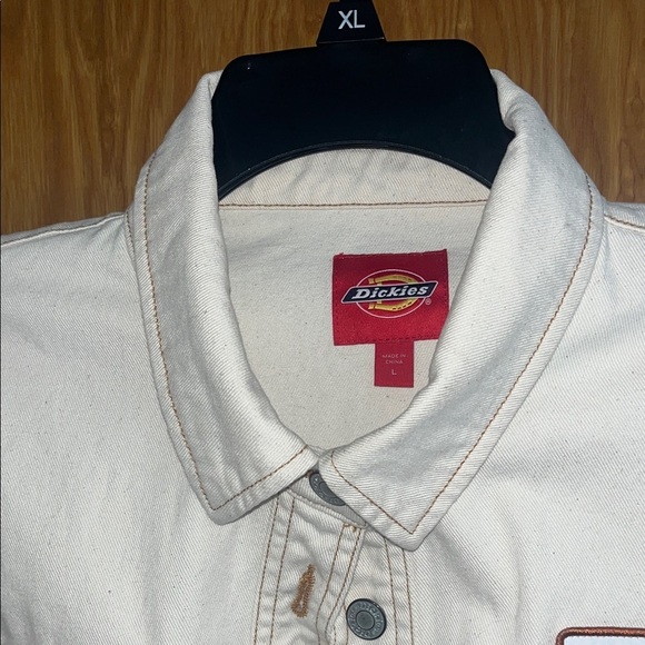 Dickies Off-White Button-Up Jacket size Large. - Picture 2 of 8